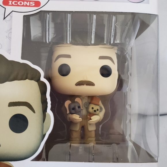Funko Pop Icons Disney 100 Walt Disney Dumbo & Timothy Vinyl Figure 2023 #76 - Picture 2 of 8